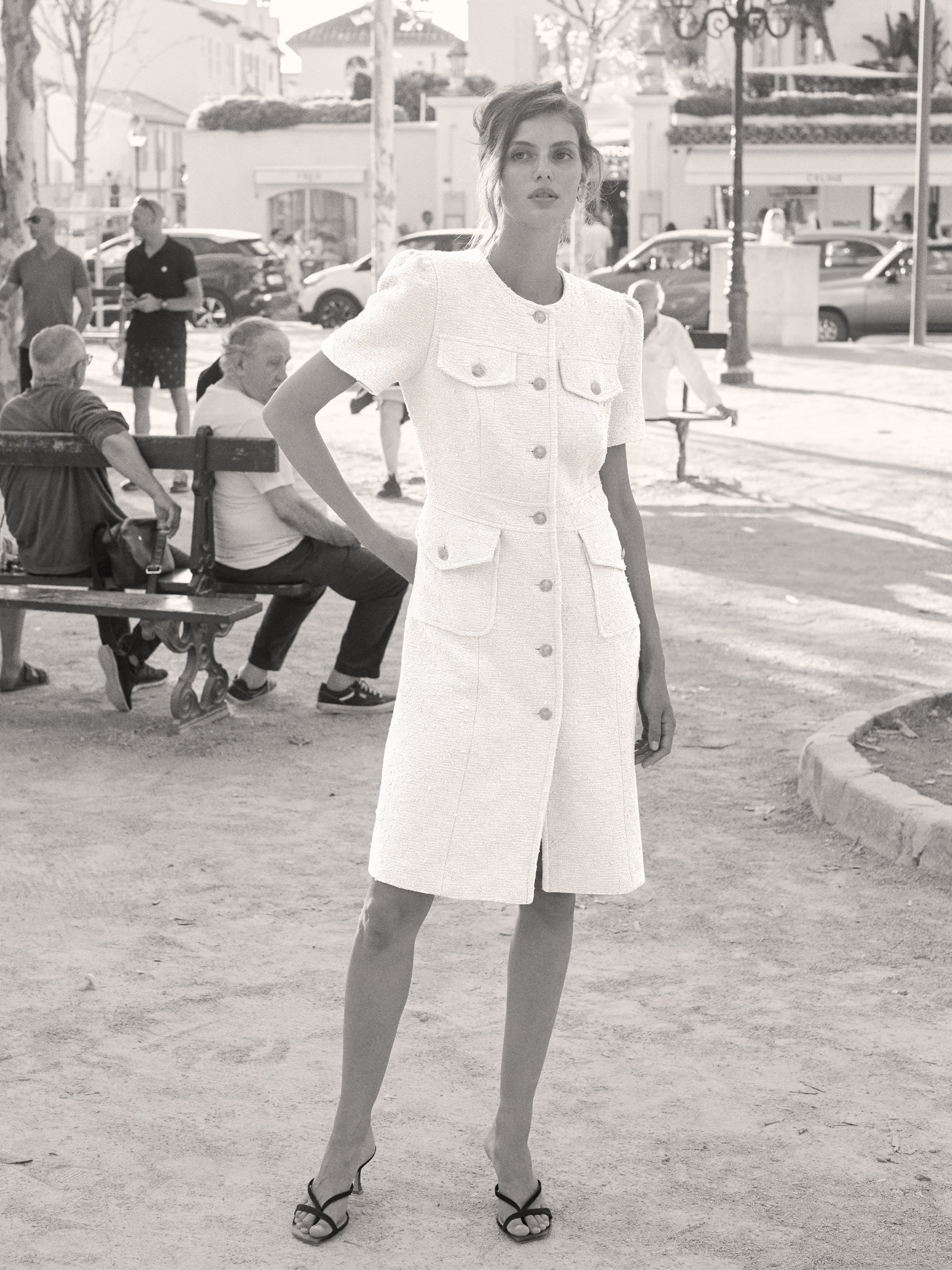 Elinor Boucléklänning