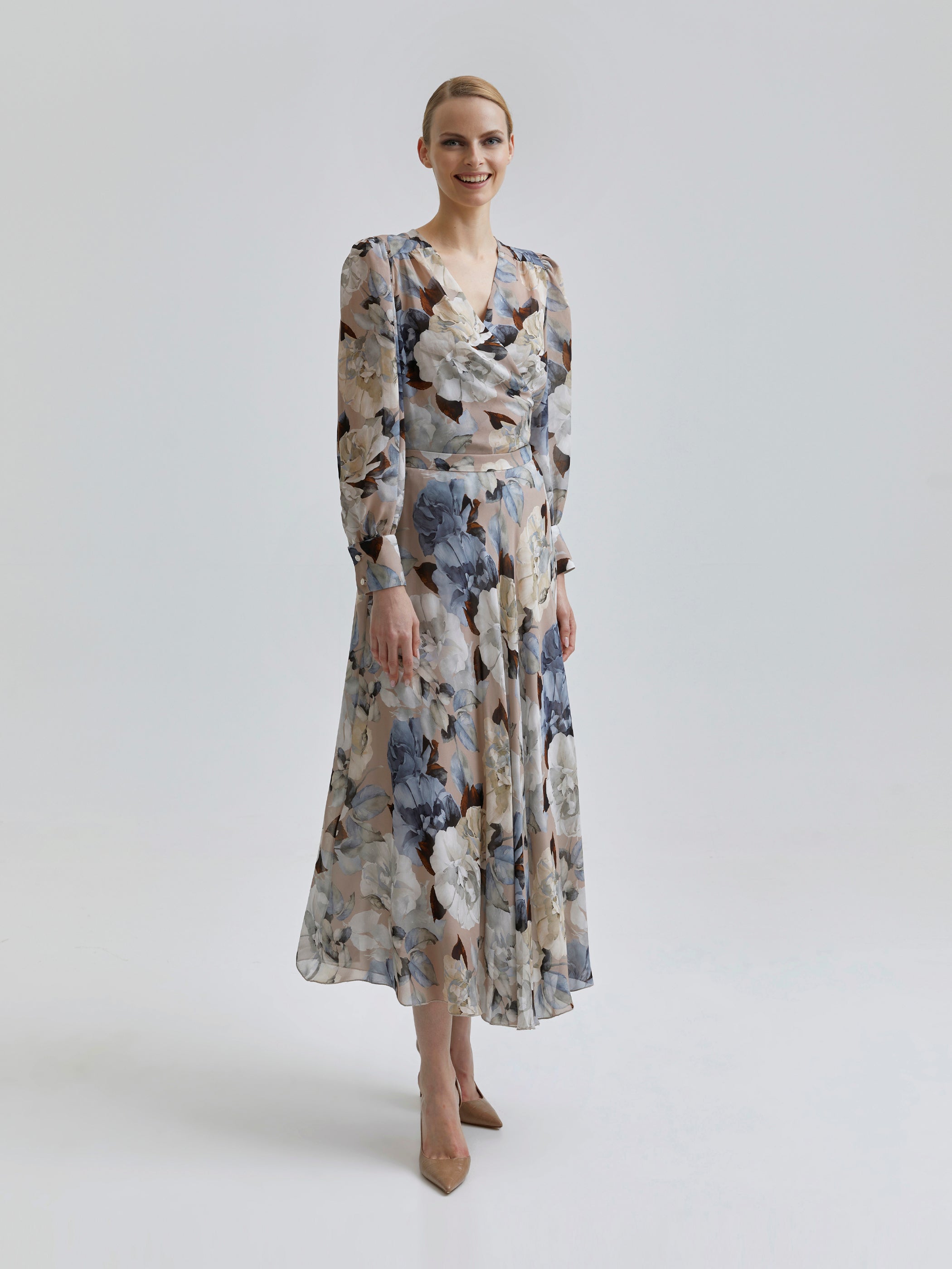 Elmira Blus