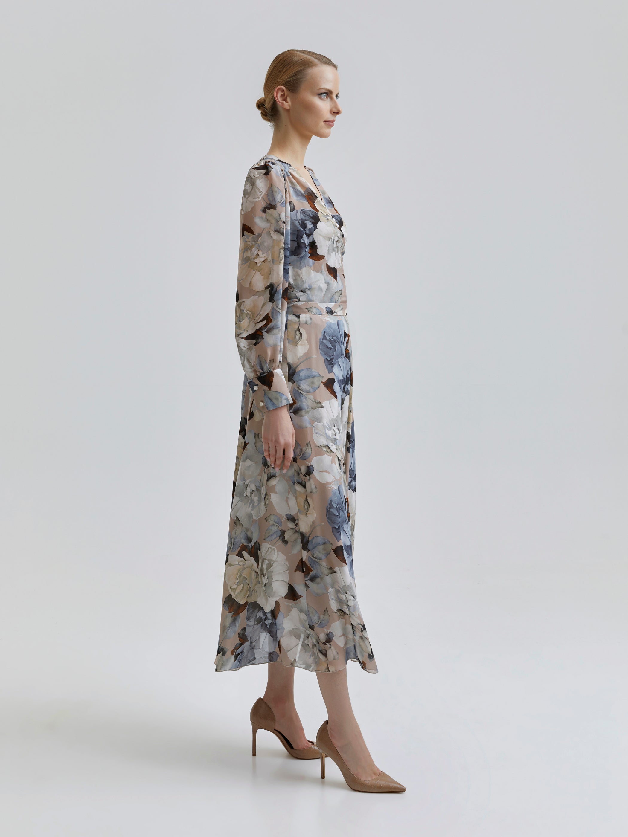Elmira Blus