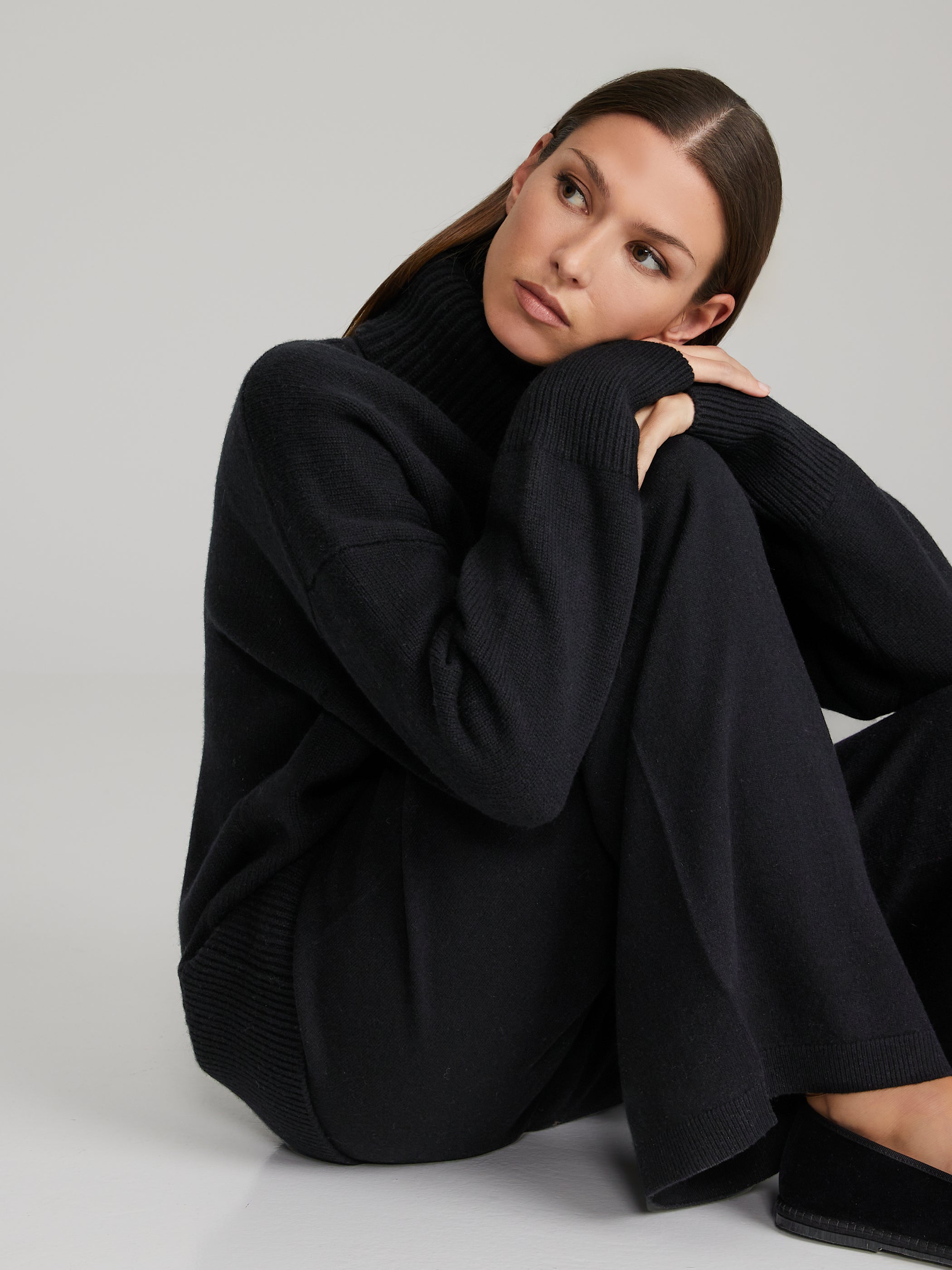 Maeva Merino-Cashmere Turtleneck Knit