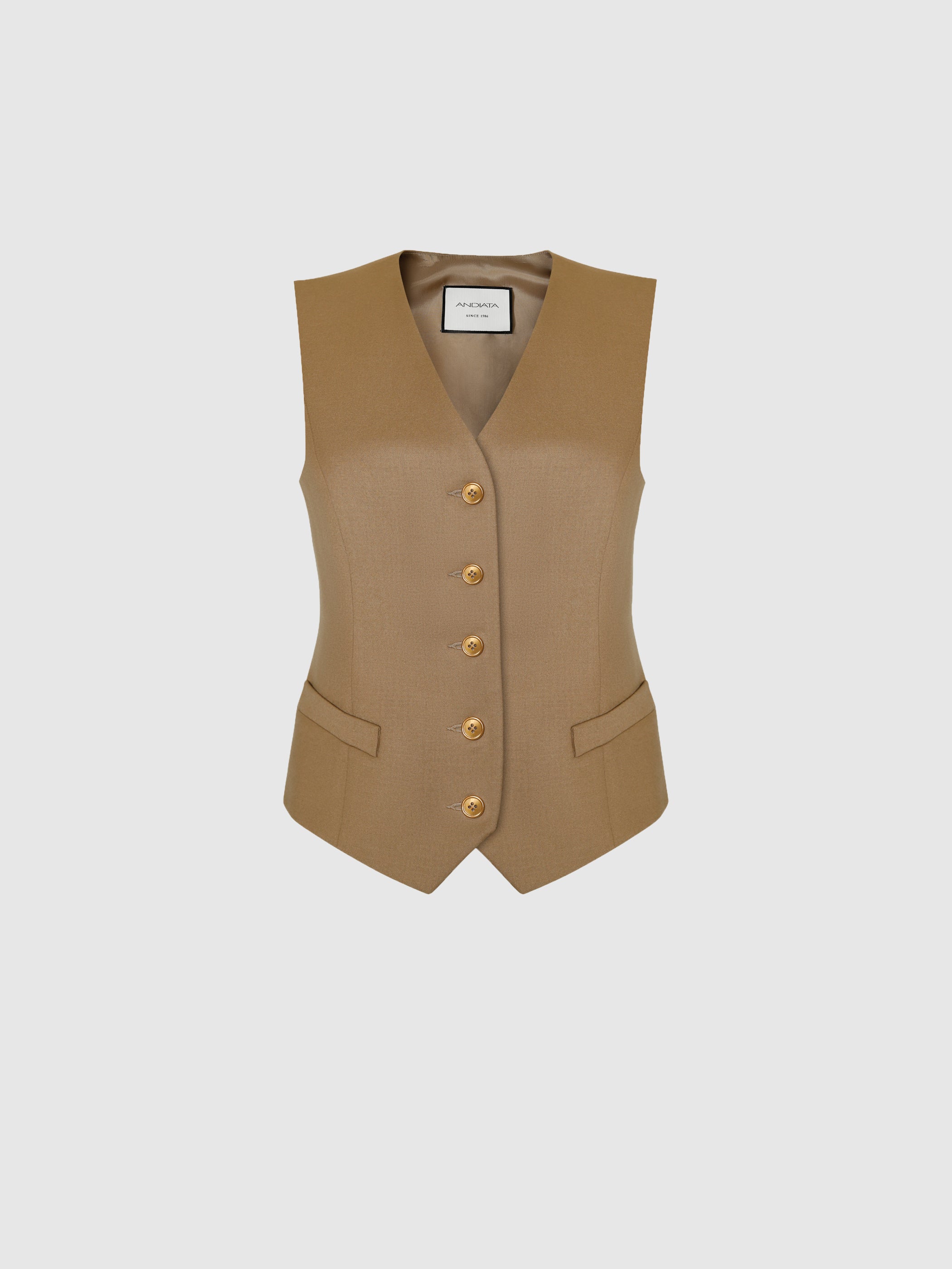Maria Vest