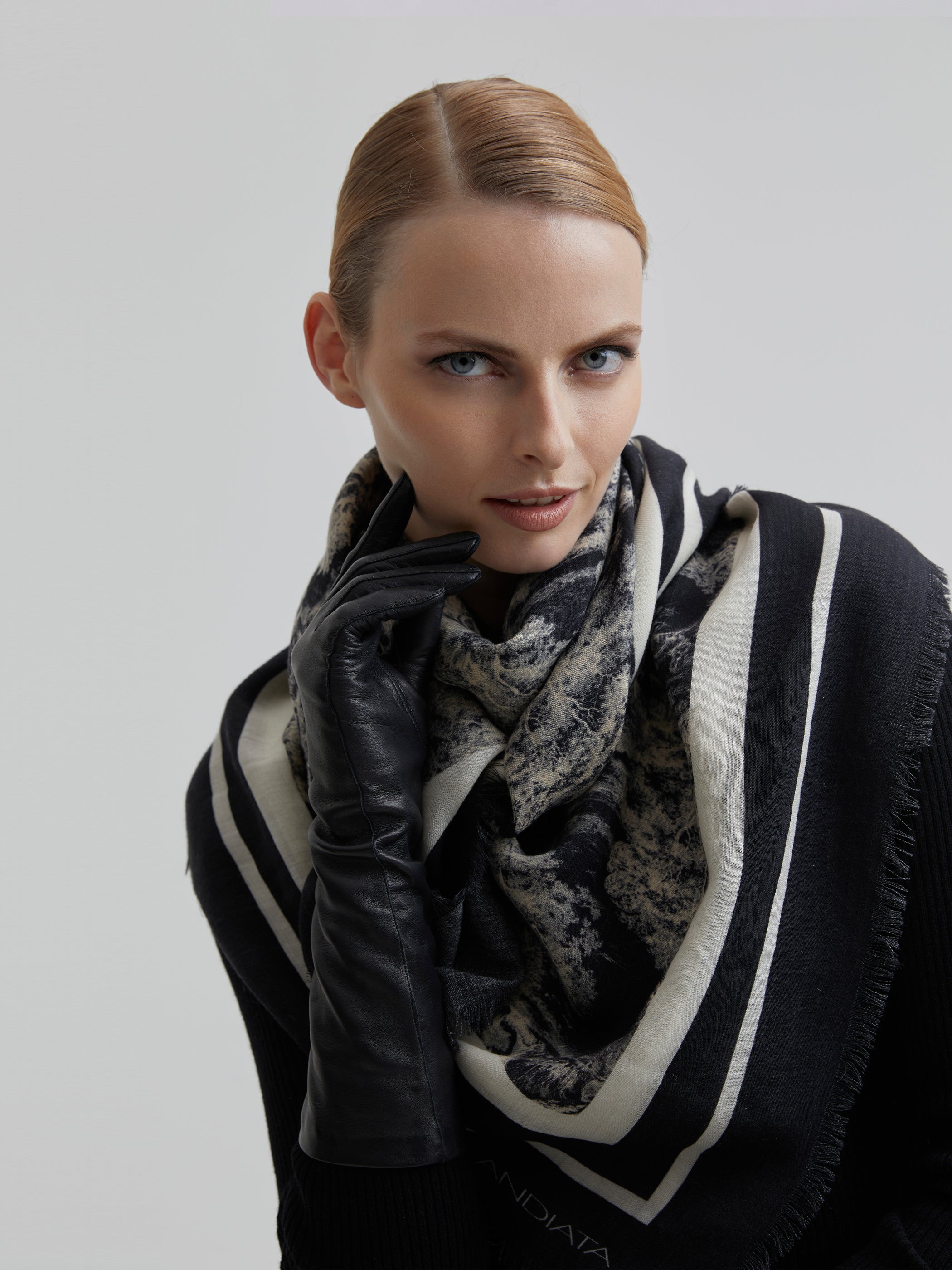 Havina Wool Scarf