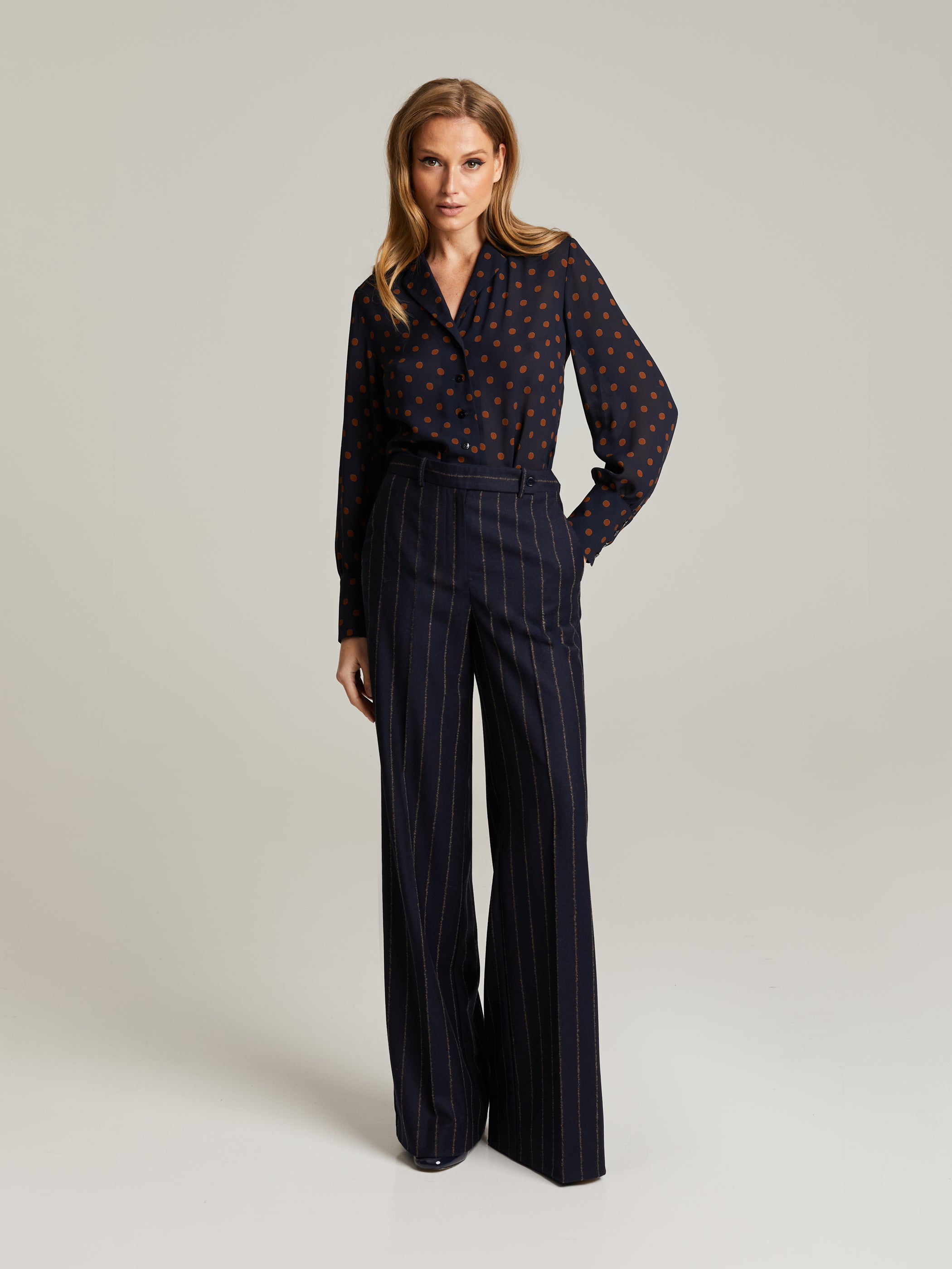 Kathy 2 Blus