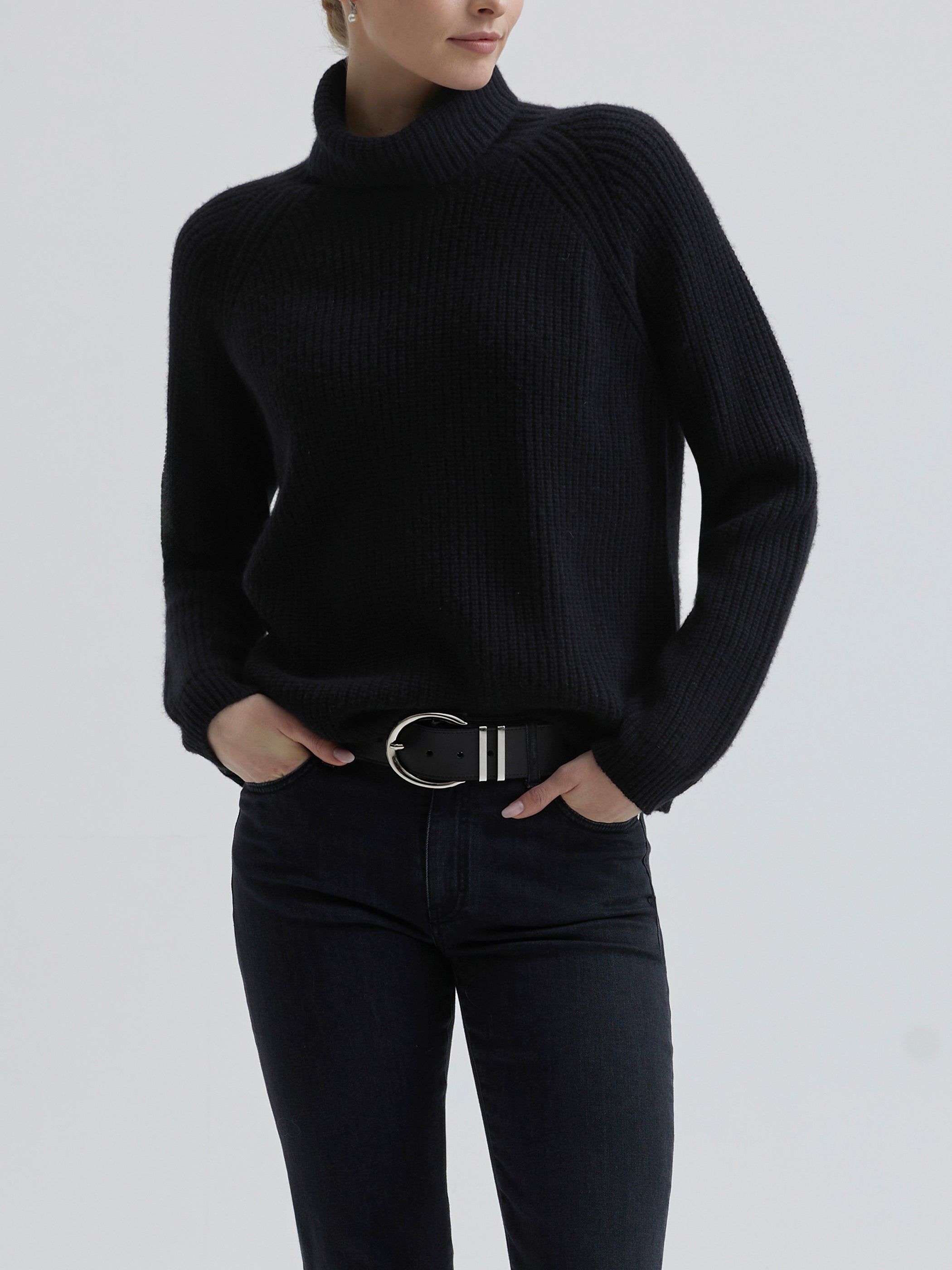 Laure Roll-Neck Knit